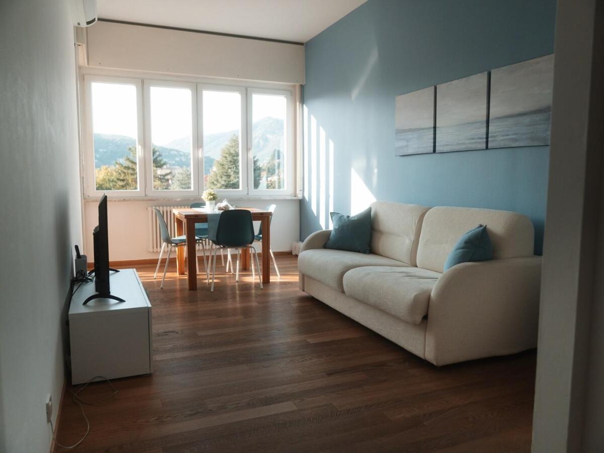 Appartamento Lago Blu - Como Luaran gambar